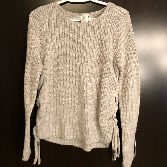 American Eagle Sweater - Picture 1 of 4